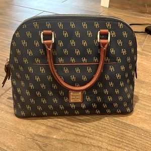 Dooney & Bourke Handbag
